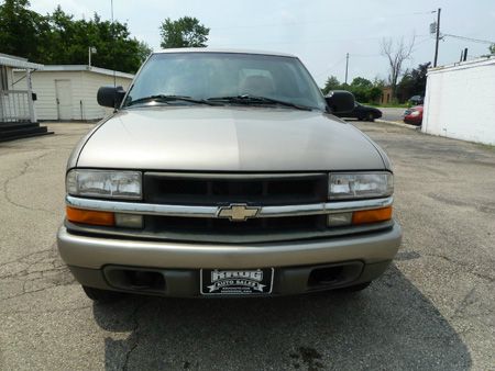 Chevrolet S10 1999 photo 3