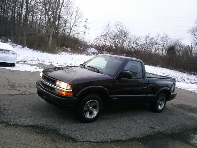 Chevrolet S10 1999 photo 3