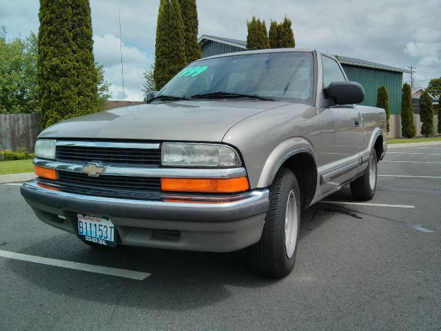 Chevrolet S10 1999 photo 1