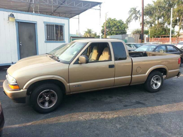 Chevrolet S10 1999 photo 1