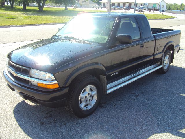 Chevrolet S10 1999 photo 9