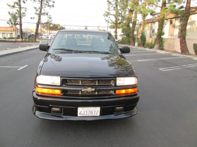 Chevrolet S10 2000 photo 1