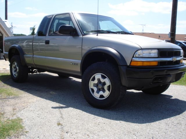 Chevrolet S10 2000 photo 4