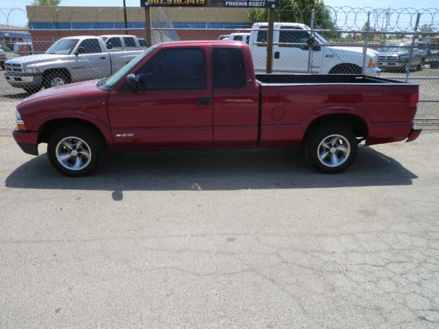 Chevrolet S10 2000 photo 3