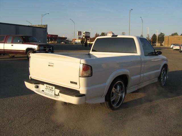 Chevrolet S10 2000 photo 5