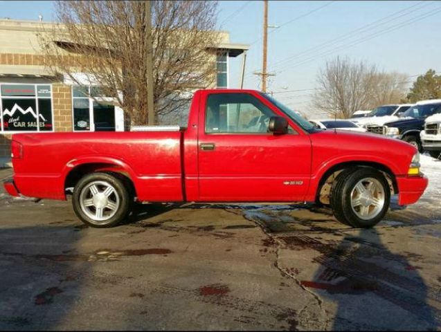 Chevrolet S10 2000 photo 3