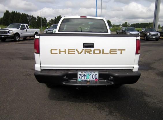 Chevrolet S10 2000 photo 10