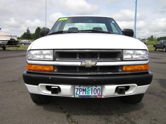 Chevrolet S10 2000 photo 11