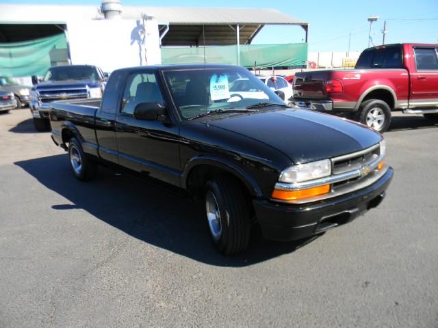 Chevrolet S10 2000 photo 3