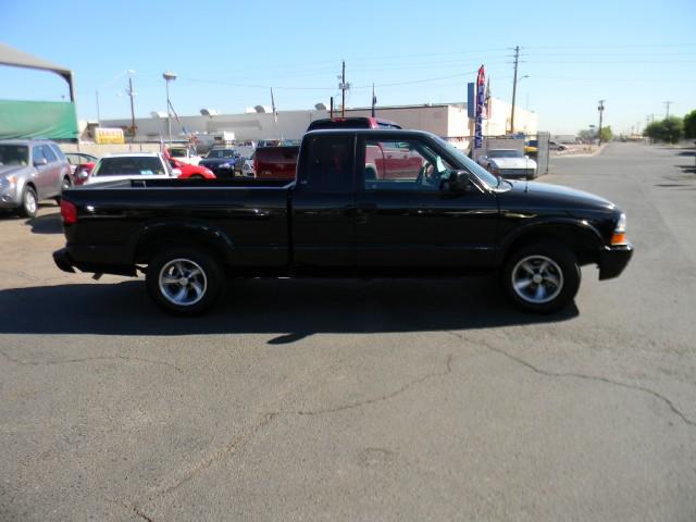 Chevrolet S10 2000 photo 4