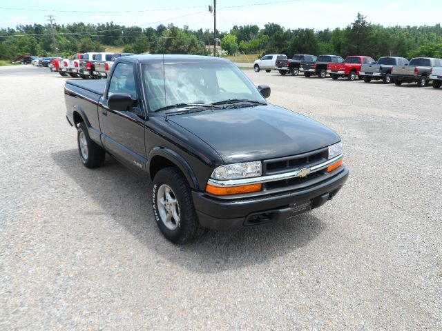 Chevrolet S10 Automatic, Vortec 4200, Rear Whe Pickup Truck