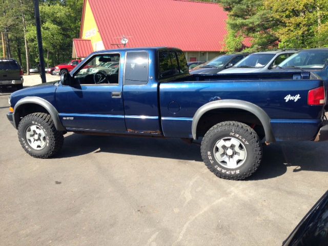 Chevrolet S10 Handicap Lift And Control Leg 1 Owner Pickup Truck