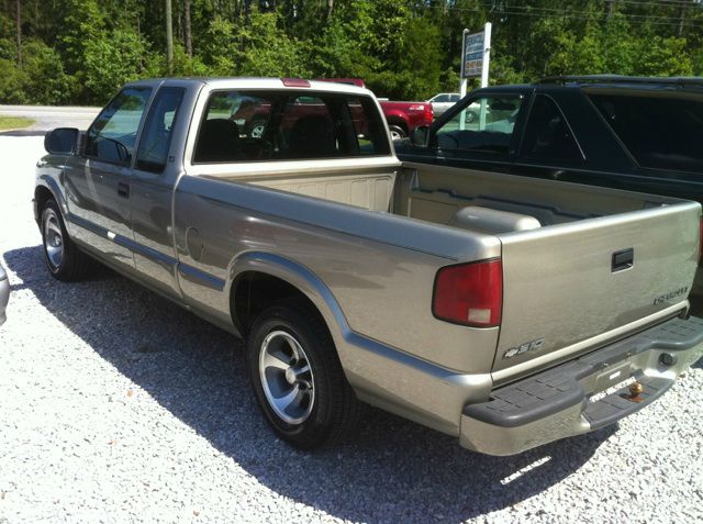 Chevrolet S10 2000 photo 4