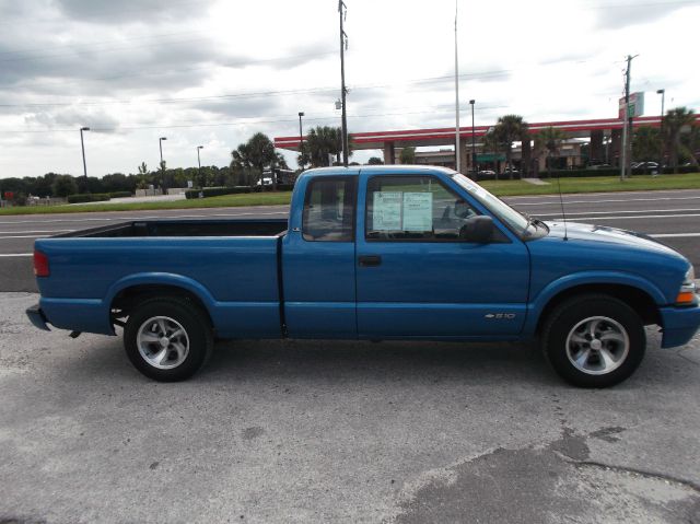 Chevrolet S10 2000 photo 3