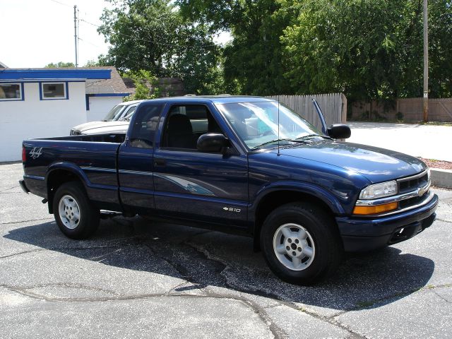 Chevrolet S10 2000 photo 3