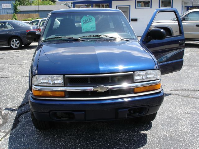 Chevrolet S10 2000 photo 4