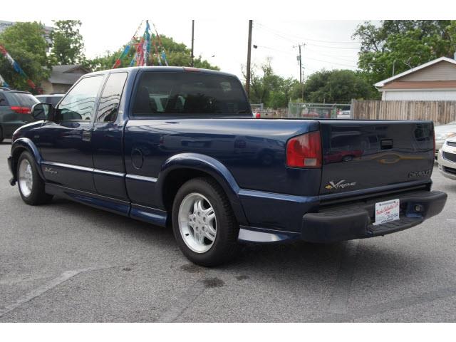 Chevrolet S10 2000 photo 4