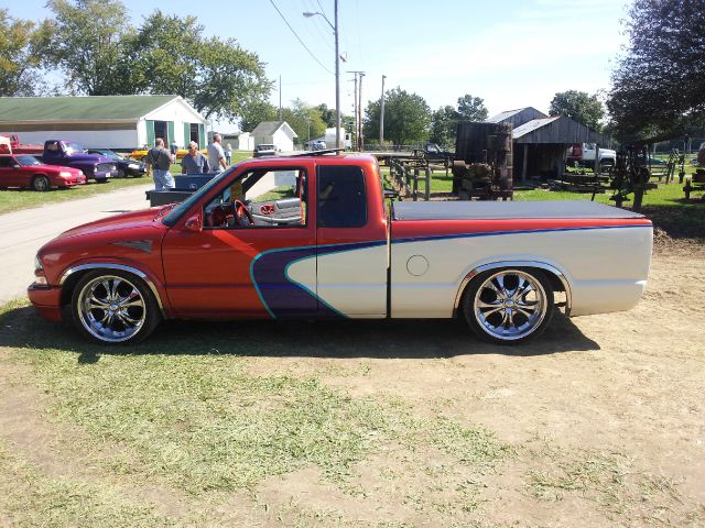 Chevrolet S10 2000 photo 11