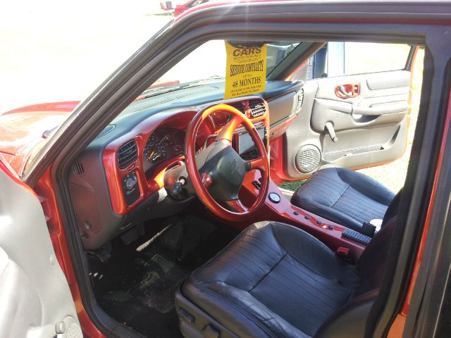 Chevrolet S10 2000 photo 9