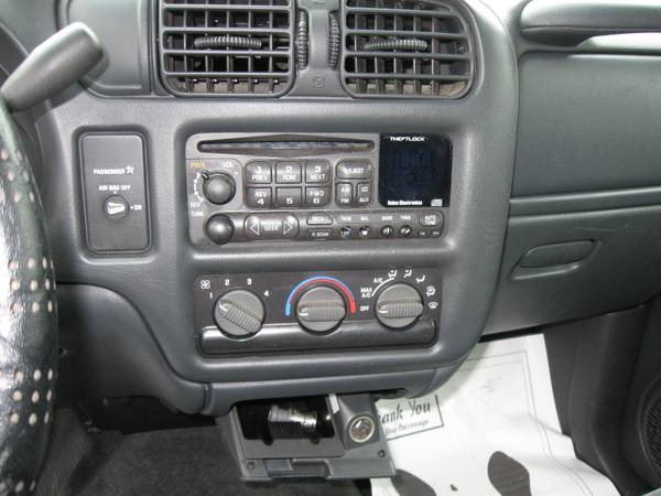 Chevrolet S10 2000 photo 4