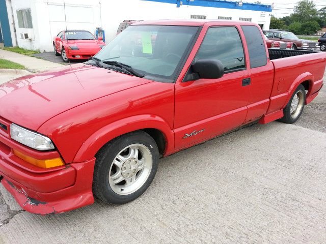 Chevrolet S10 2000 photo 1