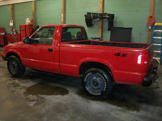 Chevrolet S10 2000 photo 4