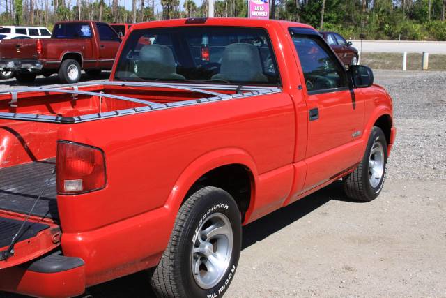 Chevrolet S10 2001 photo 4