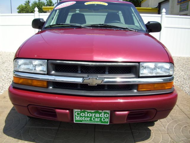 Chevrolet S10 2001 photo 1