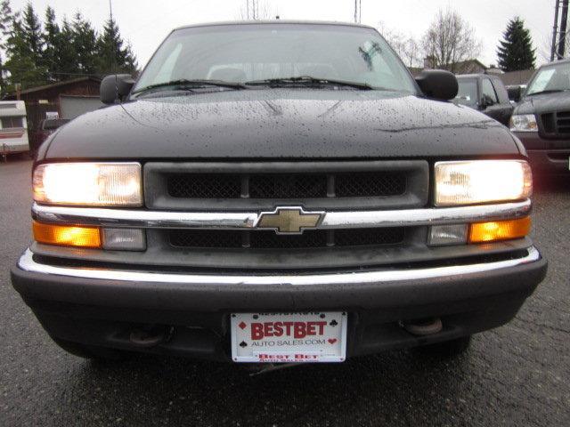 Chevrolet S10 2001 photo 1