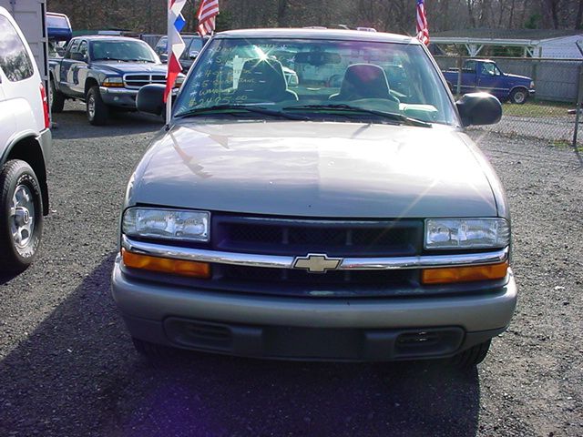 Chevrolet S10 2001 photo 3