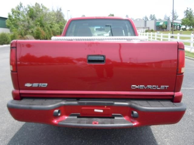 Chevrolet S10 2001 photo 4