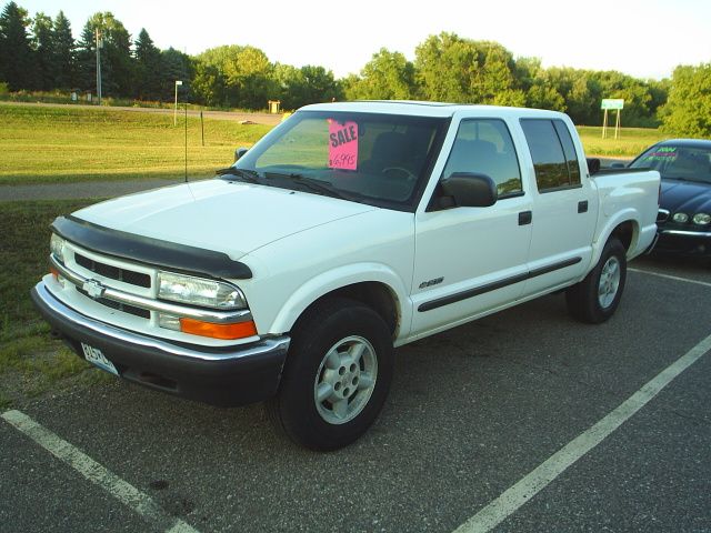 Chevrolet S10 2001 photo 3