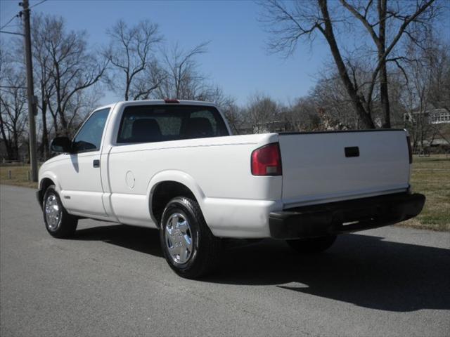 Chevrolet S10 2001 photo 3