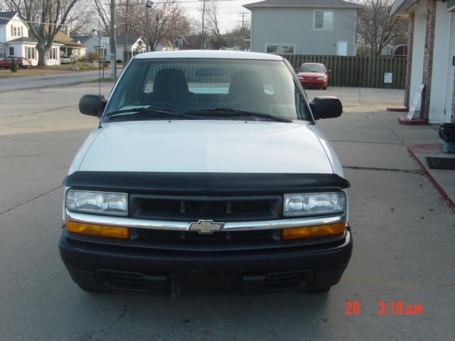 Chevrolet S10 2001 photo 3