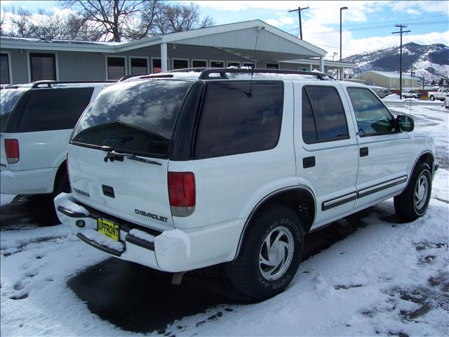 Chevrolet S10 SL1 Sport Utility