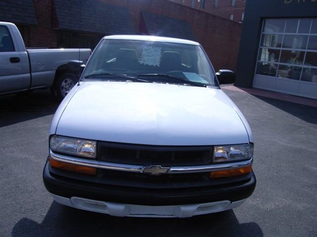 Chevrolet S10 2001 photo 5