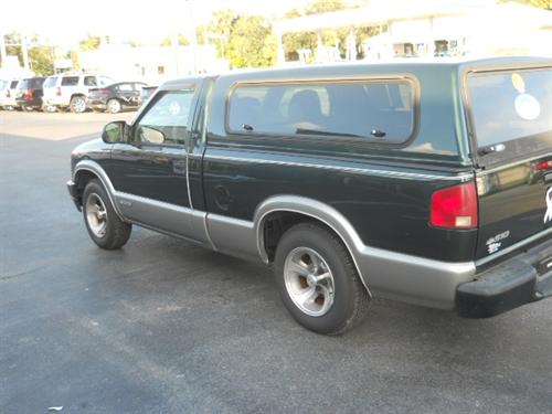 Chevrolet S10 2001 photo 3