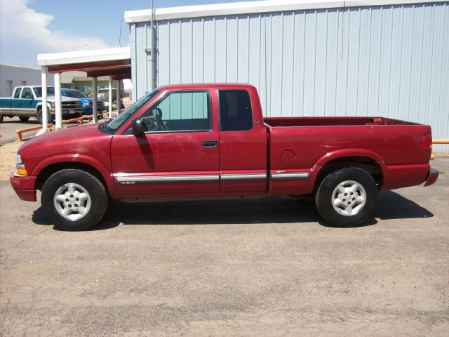 Chevrolet S10 2001 photo 4