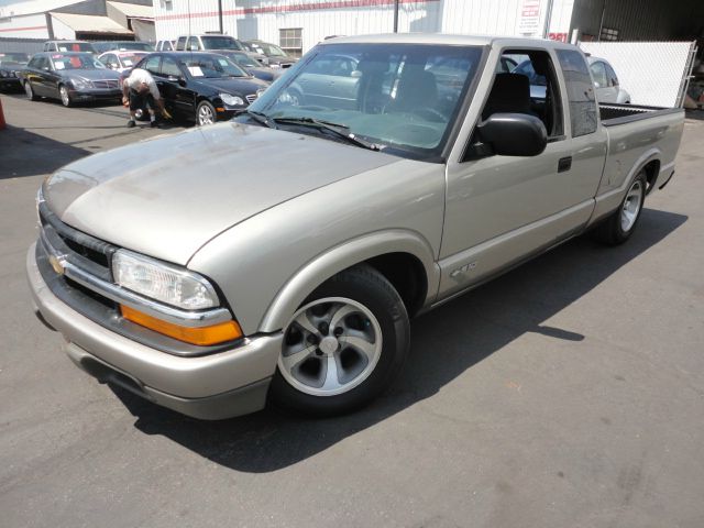 Chevrolet S10 2001 photo 3