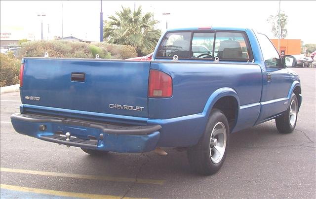 Chevrolet S10 2001 photo 3