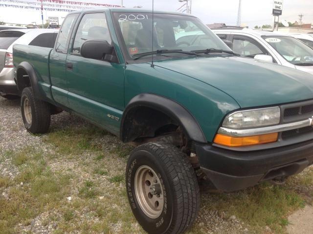 Chevrolet S10 2001 photo 4