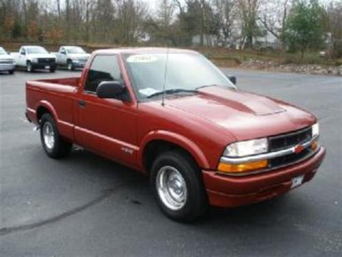 Chevrolet S10 2001 photo 1