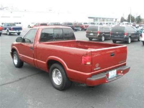 Chevrolet S10 2001 photo 3