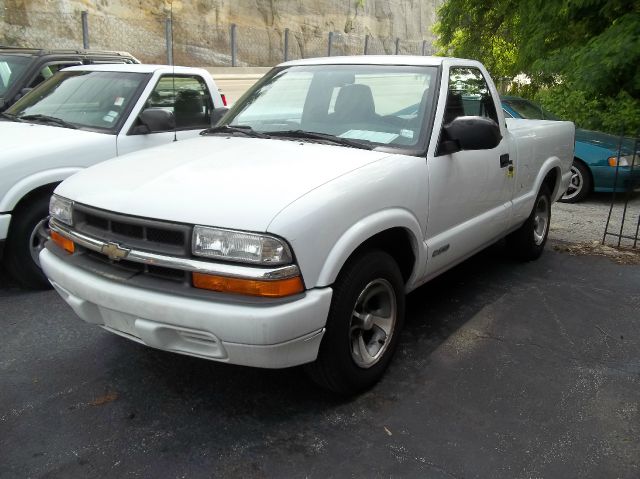 Chevrolet S10 2001 photo 1