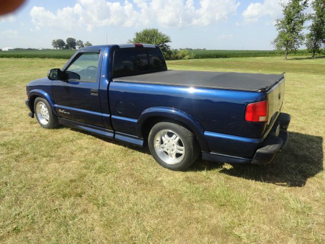 Chevrolet S10 2001 photo 4