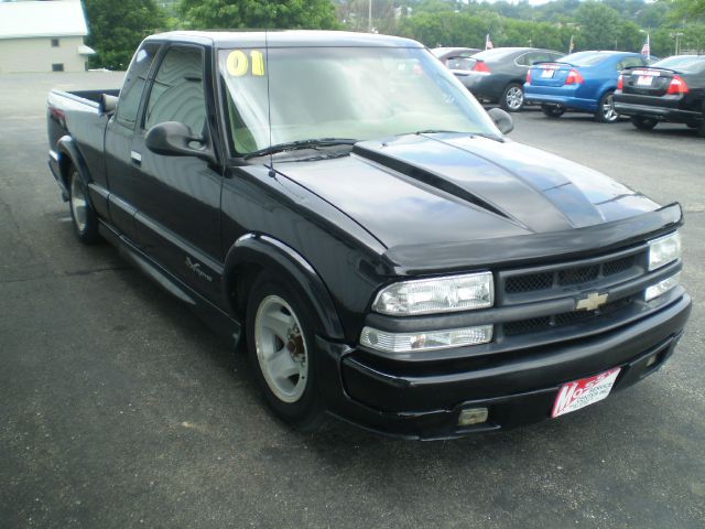 Chevrolet S10 2001 photo 2