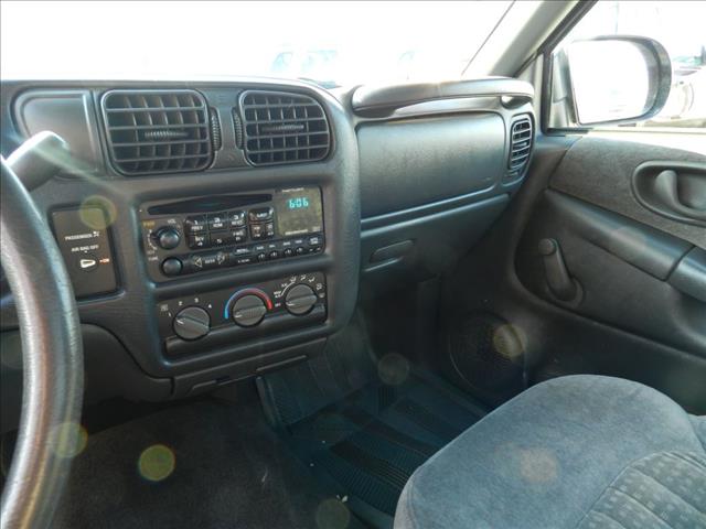 Chevrolet S10 2001 photo 3