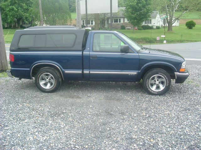 Chevrolet S10 2001 photo 4