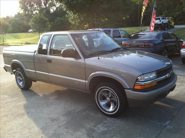 Chevrolet S10 2001 photo 10