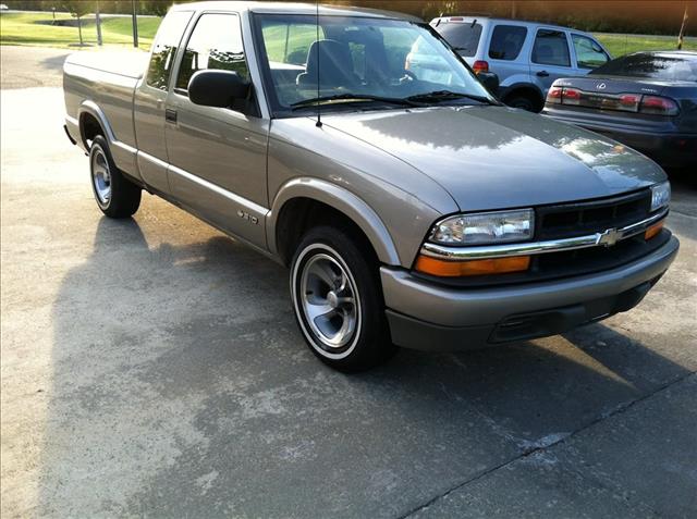 Chevrolet S10 2001 photo 12